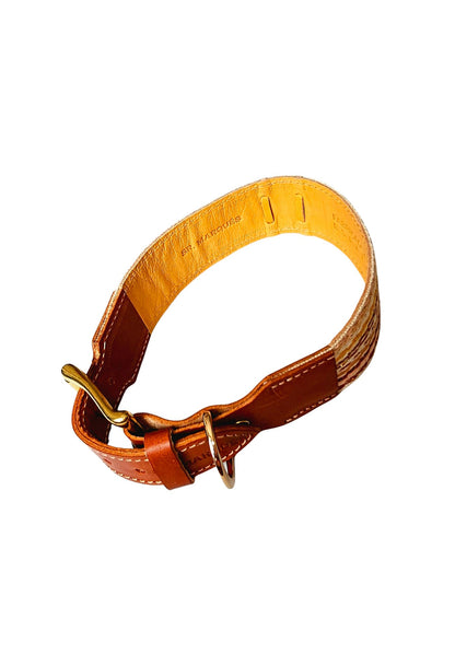 Collar de perro en cuero y tela en marron. Flechazo