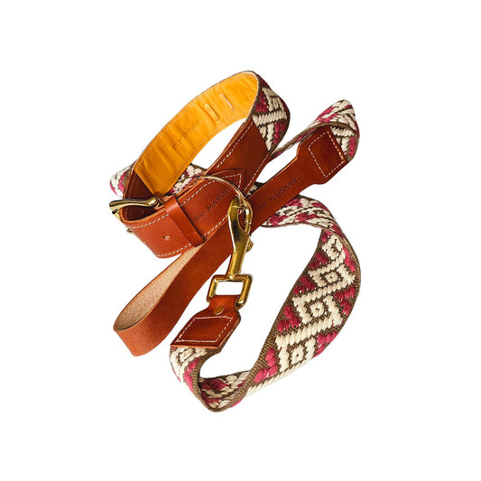 Collar y correa de perro en cuero y tela en rombos crema. Flechazo